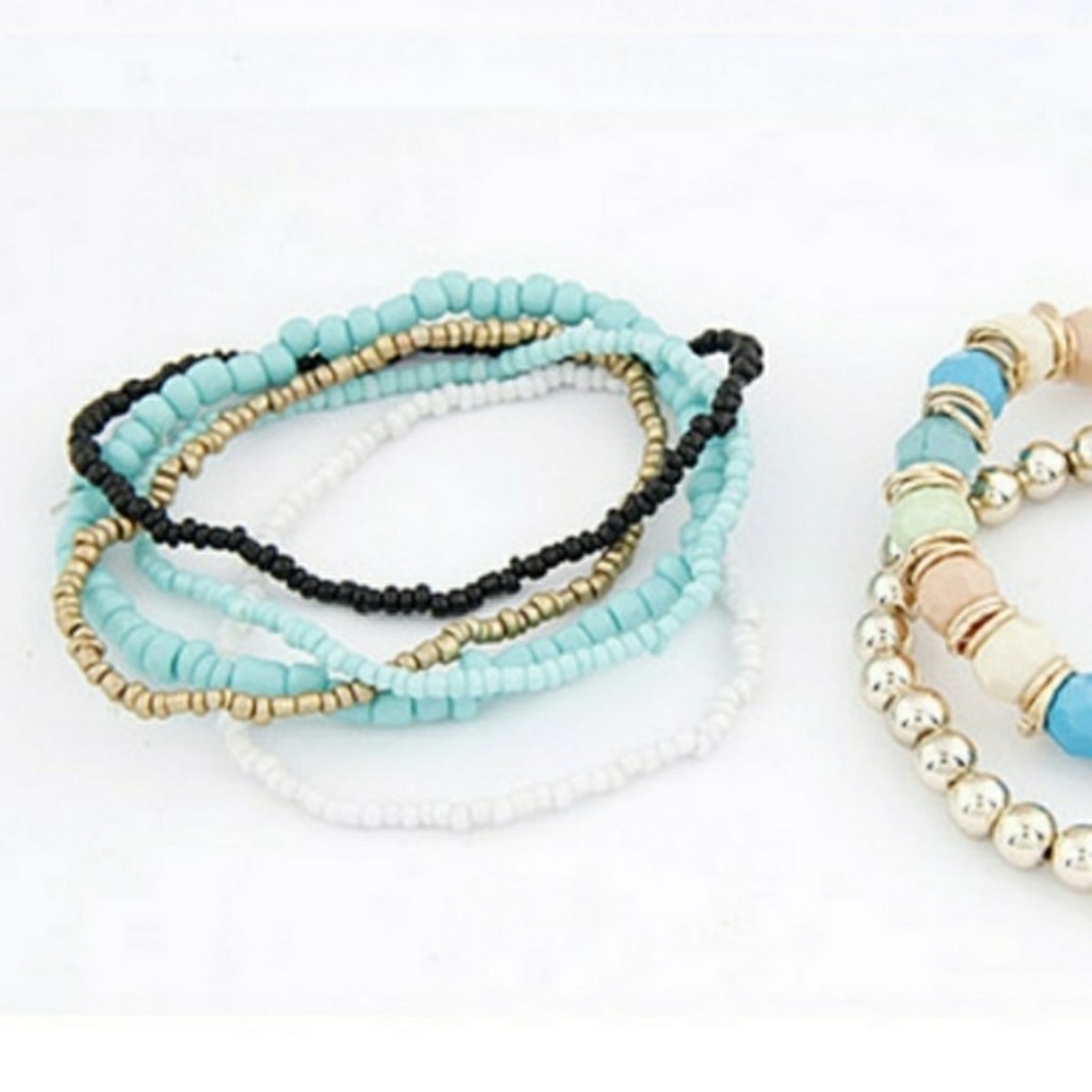 ❄🌟HPx2🌟 FREE 7Layered Blue Gold Beads Bracelet - Picture 2 of 3
